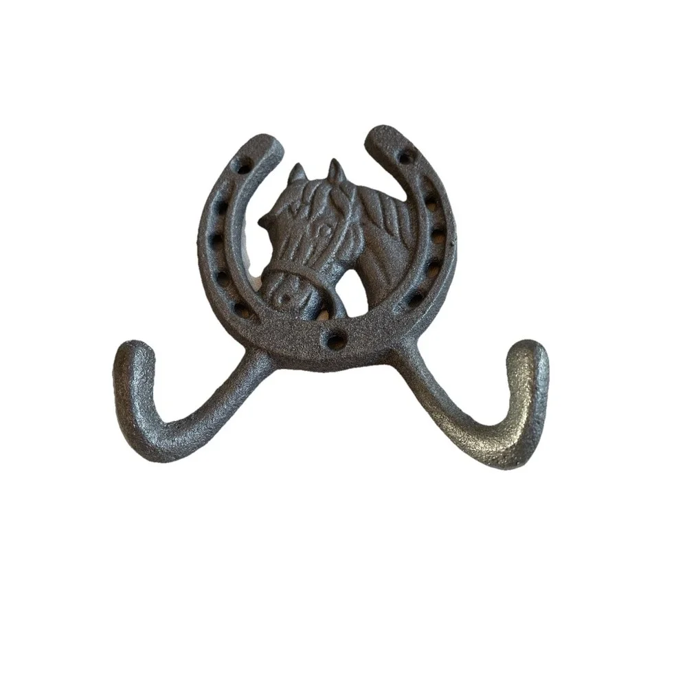 Cast Iron Horseshoe Wall Hooks Set of 2 Silver Toned Western Barn Rustic Cowboy